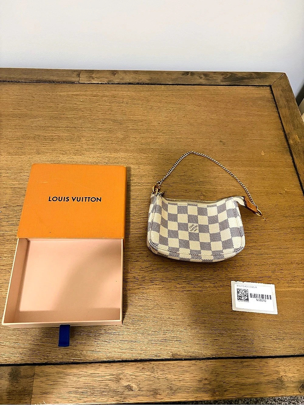 Louis Vuitton Damier Azur Mini Pochette Accessoires in White & Brown - Picture 2 of 8